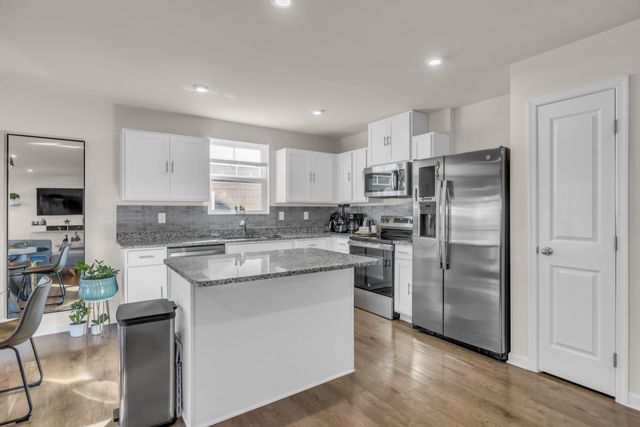 226 Sir Barton Ct, Smyrna, TN 37167