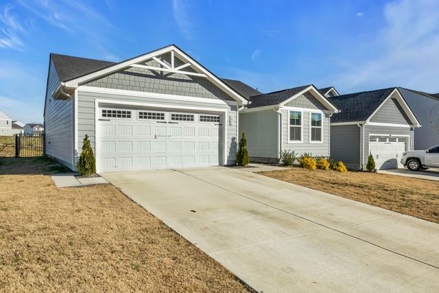 226 Sir Barton Ct, Smyrna, TN 37167