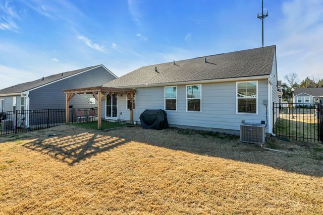 226 Sir Barton Ct, Smyrna, TN 37167