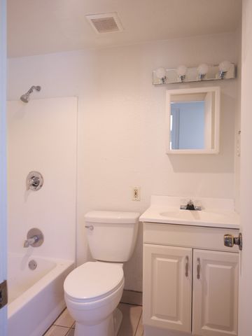 1607 5th Street, Santa Fe, NM 87505