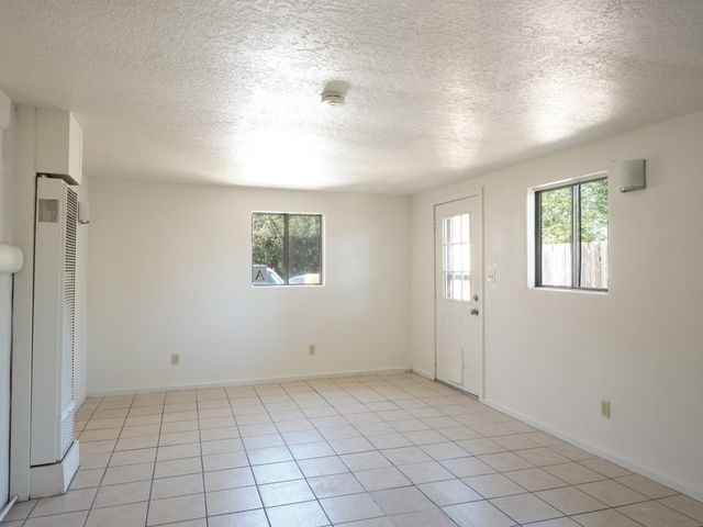 1607 5th Street, Santa Fe, NM 87505