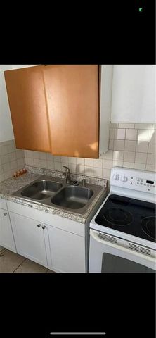 420 ADELIA AVENUE 420, Sarasota, FL 34236