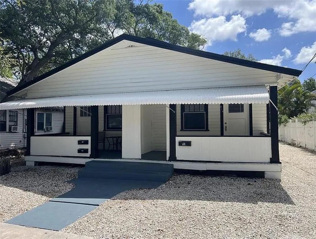 420 ADELIA AVENUE 420, Sarasota, FL 34236