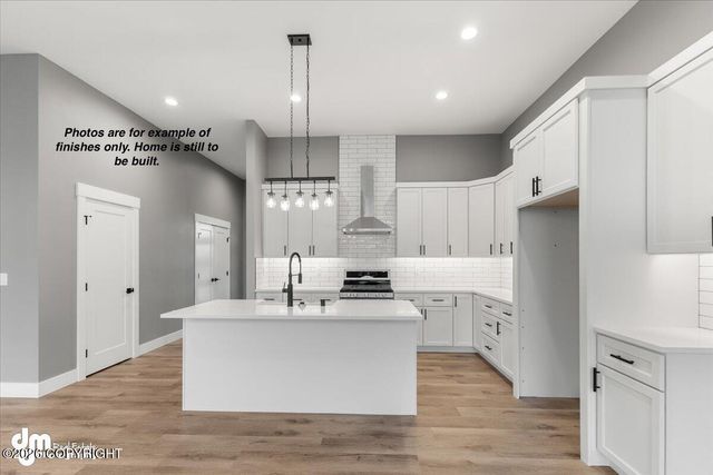 2533 S Rainbow View Circle, Wasilla, AK 99654