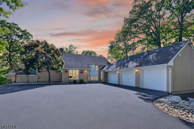 1530 Mountain Top Rd, Bridgewater Twp., NJ 08807