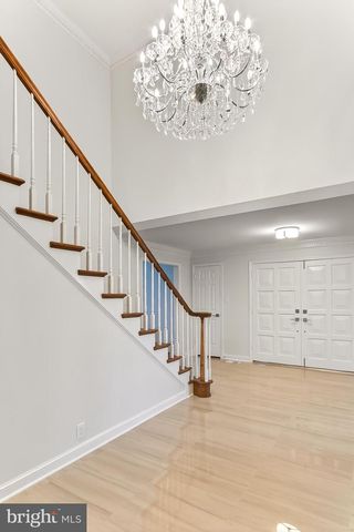 6294 DUNAWAY CT, Mclean, VA 22101