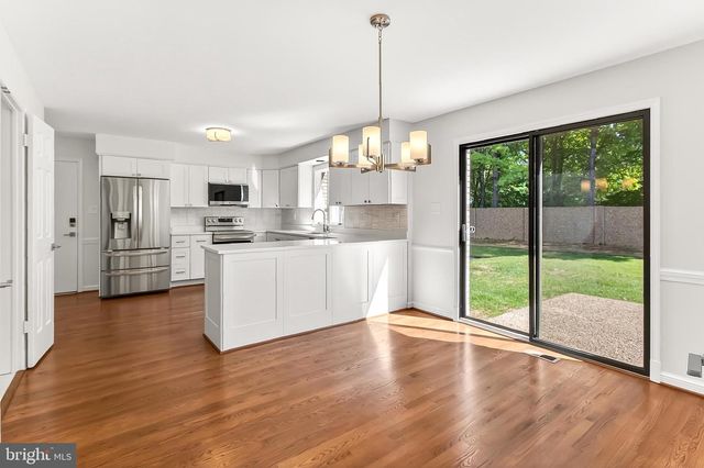 6294 DUNAWAY CT, Mclean, VA 22101