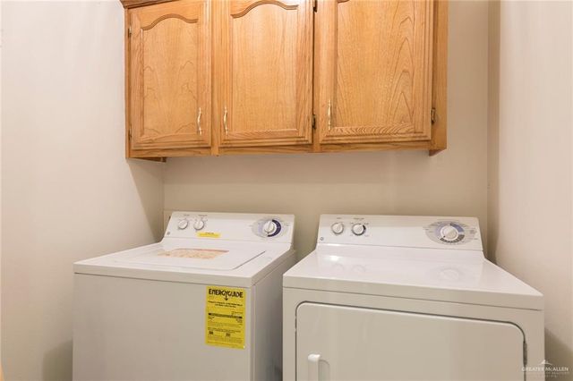 2707 N Charleston Lane, Pharr, TX 78577