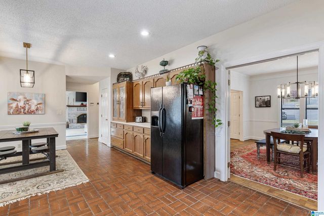 2801 WESTWYCK CIRCLE, Vestavia Hills, AL 35243