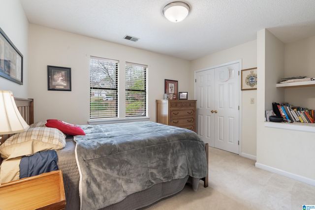 2801 WESTWYCK CIRCLE, Vestavia Hills, AL 35243