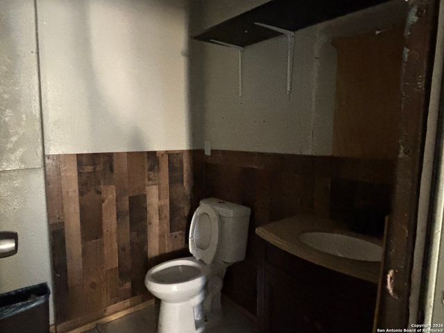 1708 Montezuma, San Antonio, TX 78207