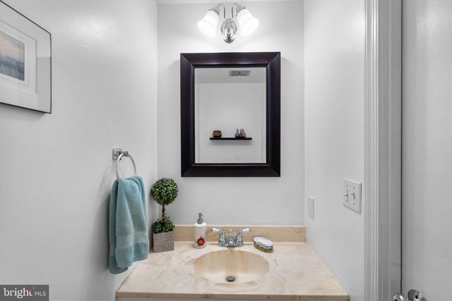 11713 STILLBROOK CT, Reston, VA 20191