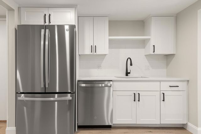 100 Place Ln 169, Woburn, MA 01801