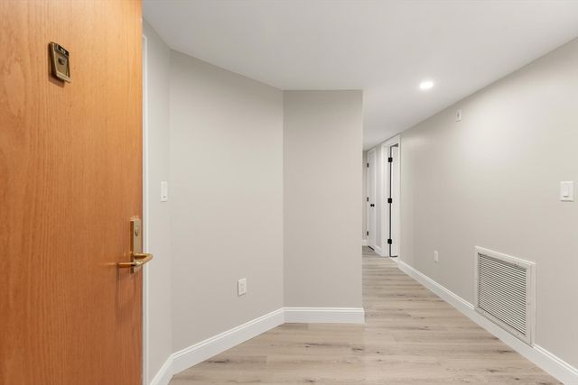 100 Place Ln 169, Woburn, MA 01801