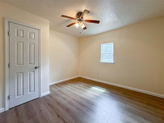 12816 Mykawa Road, Brookside, TX 77581