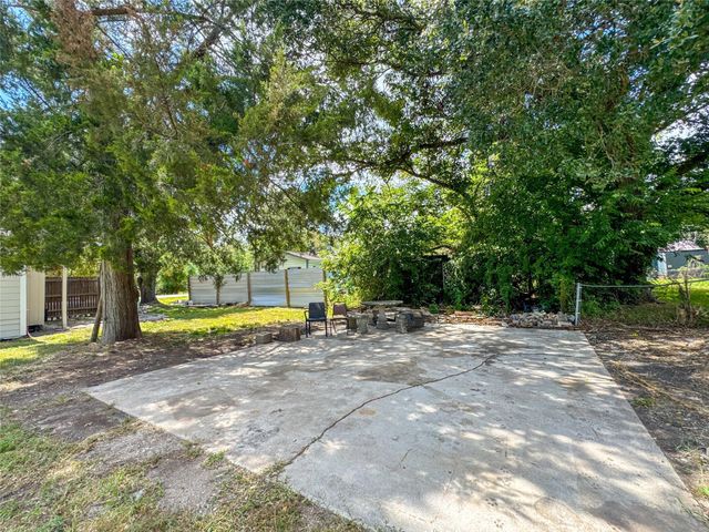 12816 Mykawa Road, Brookside, TX 77581