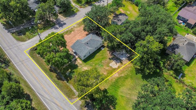 12816 Mykawa Road, Brookside, TX 77581