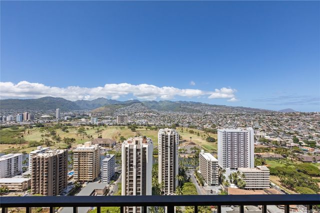 229 Paoakalani Avenue 3507, Honolulu, HI 96815