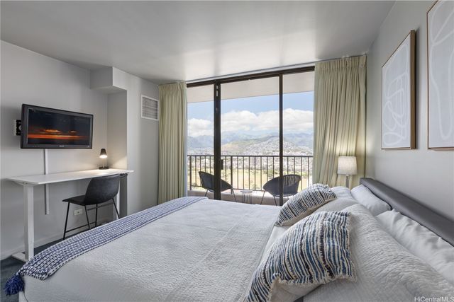 229 Paoakalani Avenue 3507, Honolulu, HI 96815