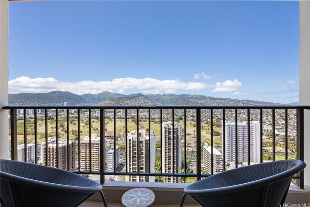 229 Paoakalani Avenue 3507, Honolulu, HI 96815