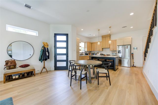 18 Sidney Street A, Houston, TX 77003