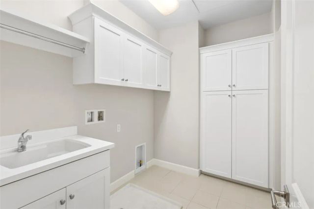 70 Thoroughbred, Irvine, CA 92602