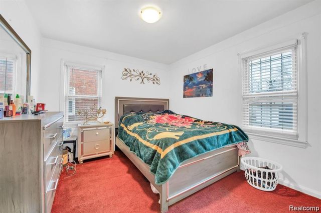 6839 Rosemont Avenue, Detroit, MI 48228