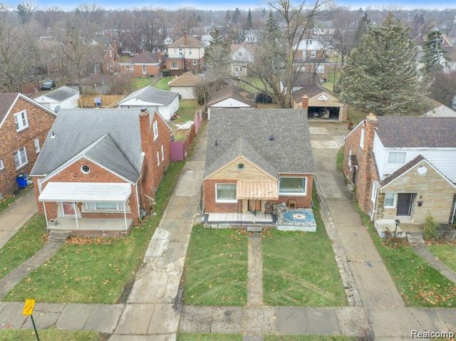 6839 Rosemont Avenue, Detroit, MI 48228
