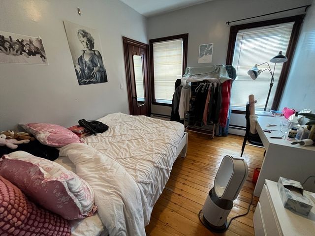 142 Saint Alphonsus 3, Boston, MA 02120