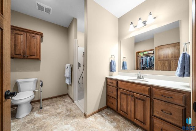 4213 S Orchid Ave Avenue, Sioux Falls, SD 57110