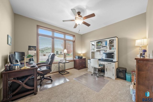 4213 S Orchid Ave Avenue, Sioux Falls, SD 57110