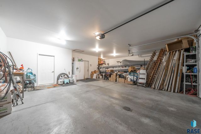 4213 S Orchid Ave Avenue, Sioux Falls, SD 57110