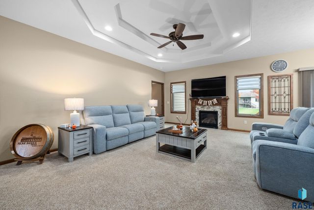 4213 S Orchid Ave Avenue, Sioux Falls, SD 57110