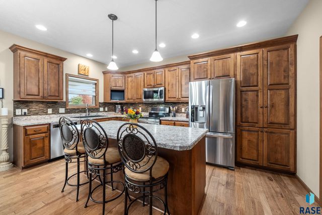 4213 S Orchid Ave Avenue, Sioux Falls, SD 57110