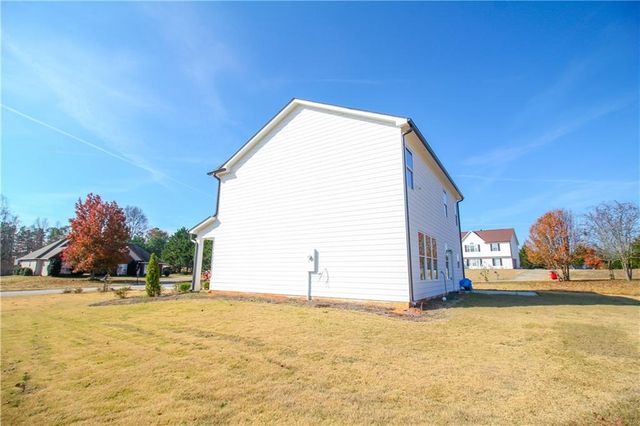 96 Boogies Run, Commerce, GA 30529