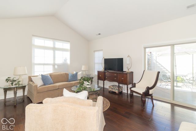 13907 Rue Charlot Lane 27, Mccordsville, IN 46055