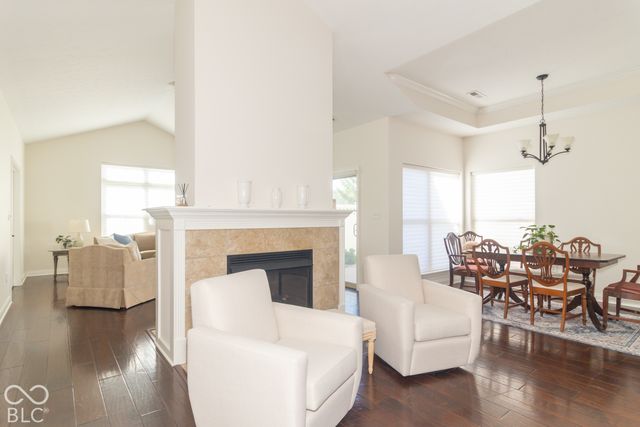 13907 Rue Charlot Lane 27, Mccordsville, IN 46055