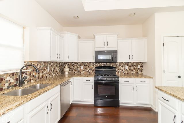 13907 Rue Charlot Lane 27, Mccordsville, IN 46055