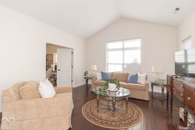 13907 Rue Charlot Lane 27, Mccordsville, IN 46055