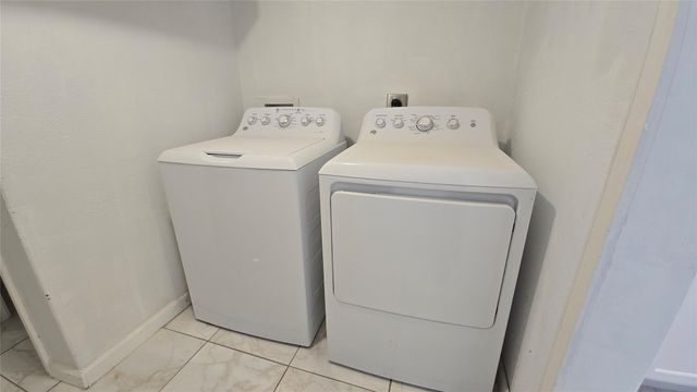 421 Sidney Street 1, Houston, TX 77003