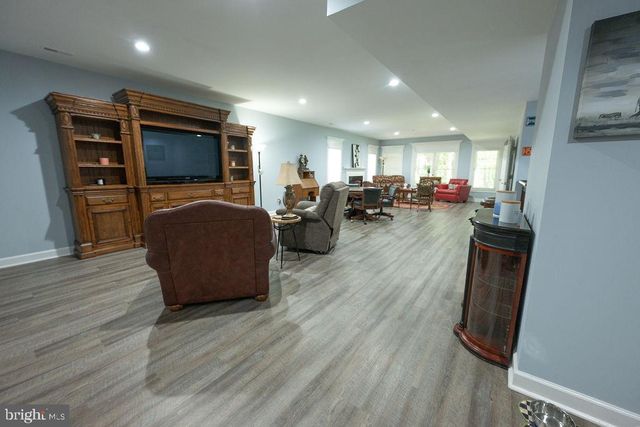 20283 ISLAND VIEW CT, Sterling, VA 20165