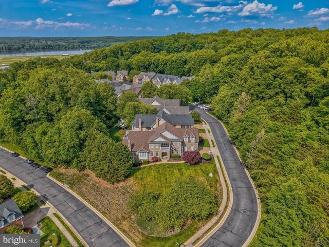 20283 ISLAND VIEW CT, Sterling, VA 20165