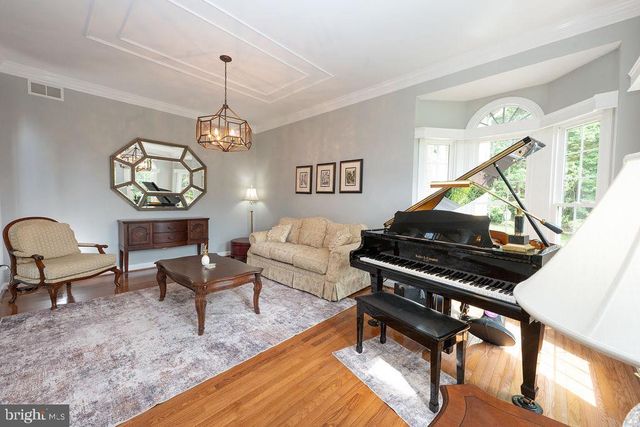 20283 ISLAND VIEW CT, Sterling, VA 20165