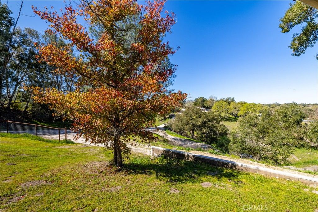 Image 33 of property listing at 9101 La Paz, Atascadero, CA 93422