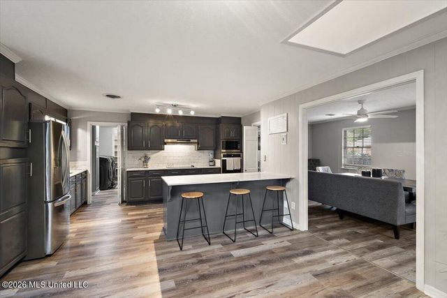 1204 Deerfield Lane, Jackson, MS 39211