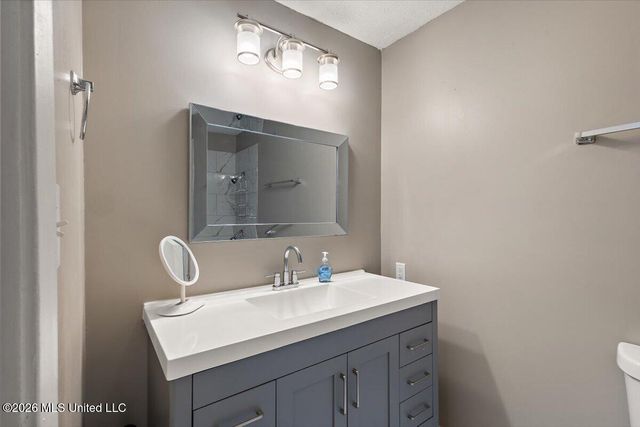 1204 Deerfield Lane, Jackson, MS 39211