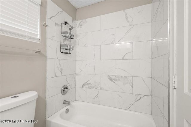 1204 Deerfield Lane, Jackson, MS 39211