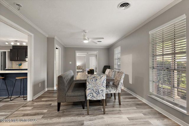 1204 Deerfield Lane, Jackson, MS 39211
