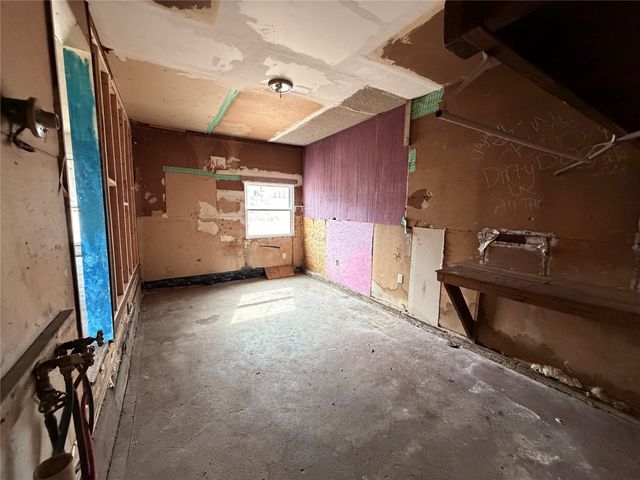 2907 Wilton Avenue, Dallas, TX 75211