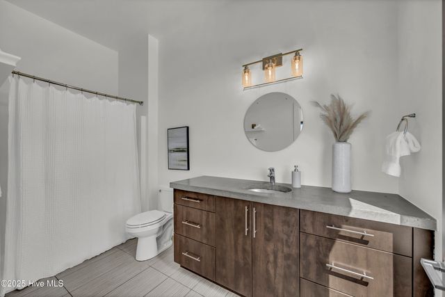 314 Davis Street Unit 301, Wilmington, NC 28401